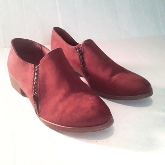 AEO Booties - Picture 1 of 9